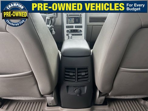 Used 2009 Lincoln MKX AWD image 30