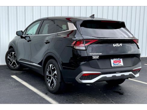Used 2023 Kia Sportage EX image 9