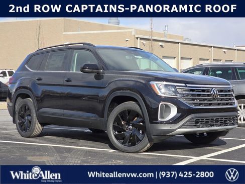 New 2026 Volkswagen Atlas SE image 1