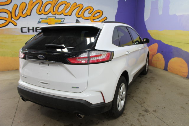 Used 2020 Ford Edge SE AWD/4WD image 8
