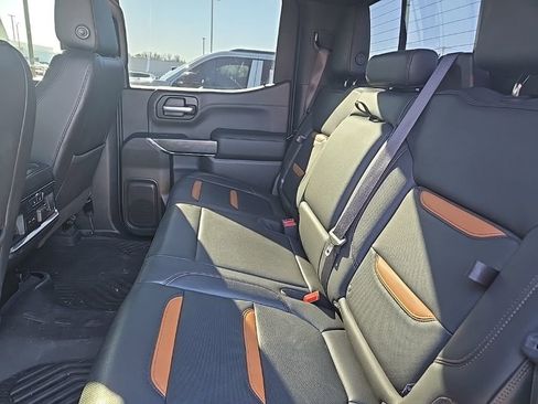 Used 2020 GMC Sierra 1500 AT4 w/ AT4 Premium Package image 18