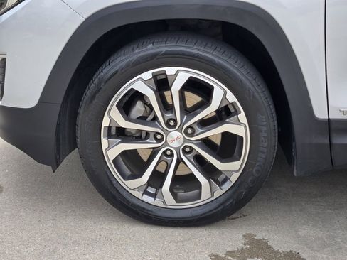 Used 2020 GMC Terrain SLT w/ Preferred Package image 17