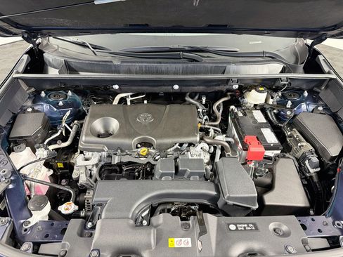 Used 2025 Toyota RAV4 Limited FWD image 36