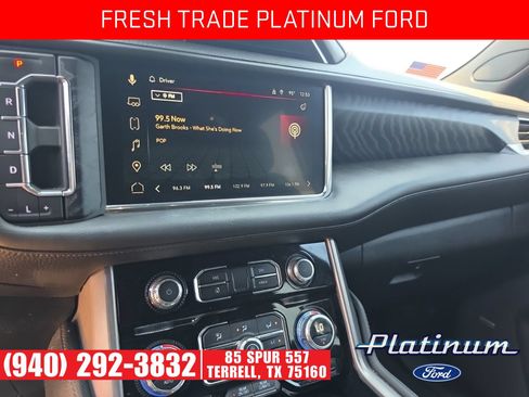 Used 2023 GMC Yukon XL Denali RWD image 16