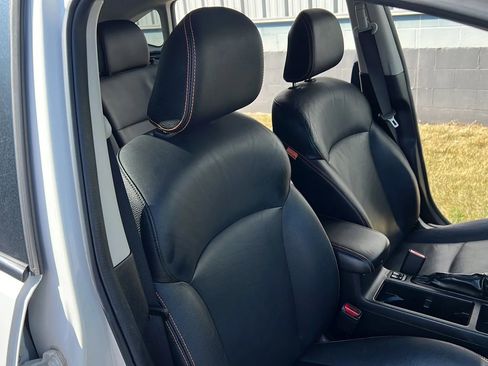 Used 2017 Subaru Crosstrek 2.0i Limited image 18