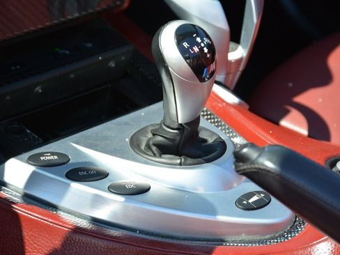 Used 2008 BMW M6 Convertible RWD image 9