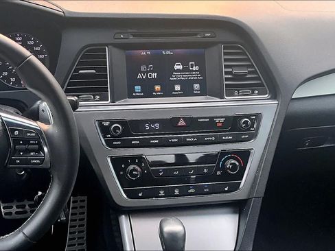 Used 2017 Hyundai Sonata Sport 2.0T FWD image 7