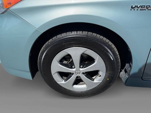 Used 2015 Toyota Prius Two image 9