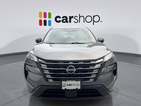 Used 2024 Nissan Rogue S image 8