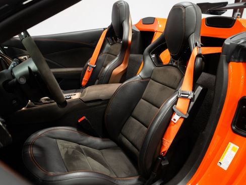Used 2019 Chevrolet Corvette ZR1 RWD image 18
