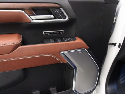 Used 2024 GMC Sierra 1500 Denali Ultimate image 26