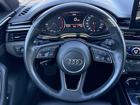 Used 2022 Audi A4 2.0T Premium w/ Convenience Package image 17