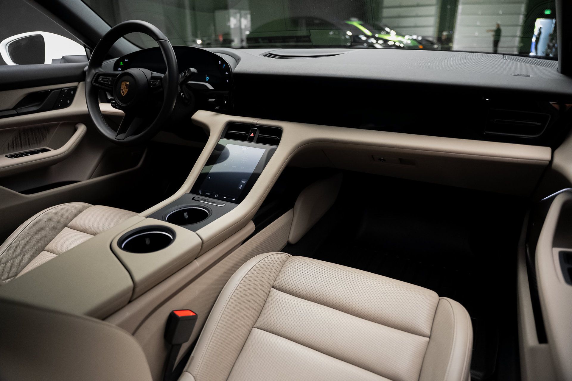 Used 2022 Porsche Taycan RWD image 55