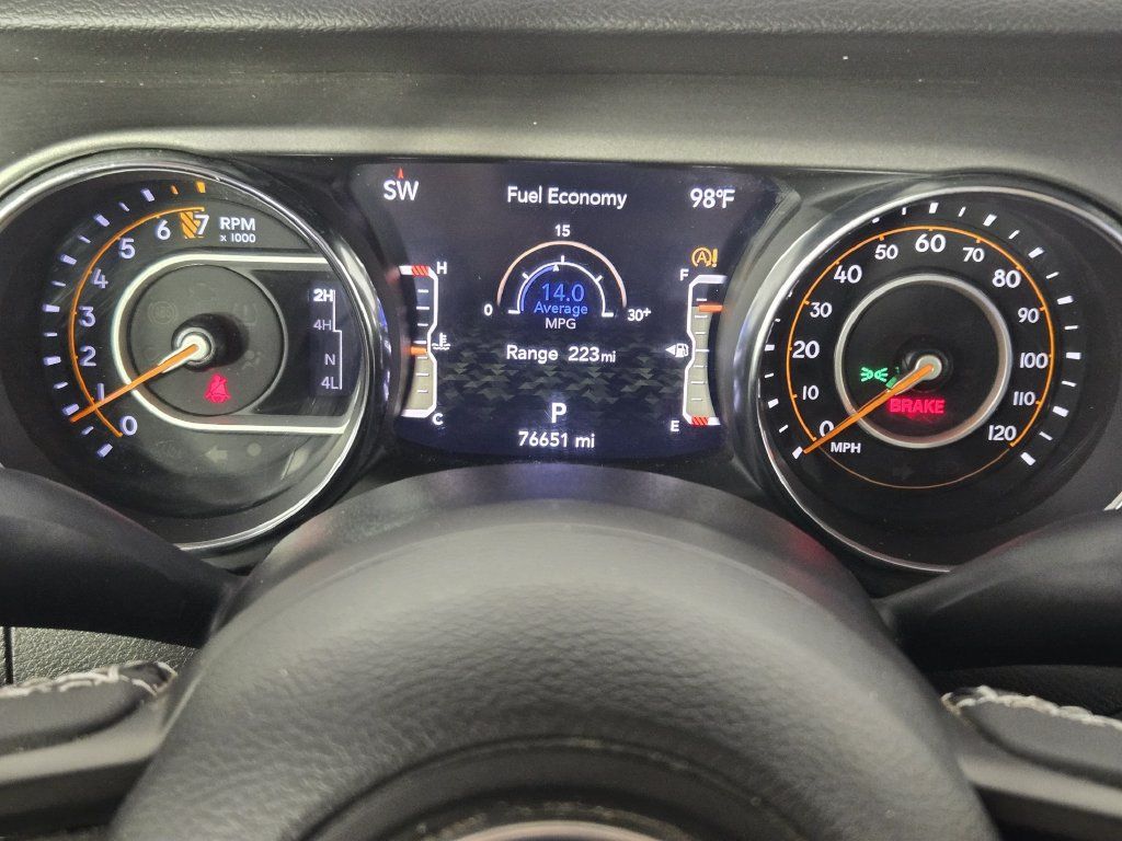 Used 2023 Jeep Gladiator Sport AWD/4WD image 17