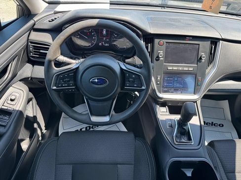Used 2023 Subaru Outback AWD/4WD image 12