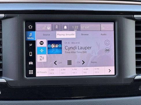 Used 2024 Chrysler Voyager LX FWD image 3