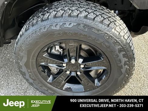 Used 2021 Jeep Wrangler Unlimited Sahara image 7
