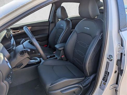Used 2024 Kia Forte GT-Line FWD image 15