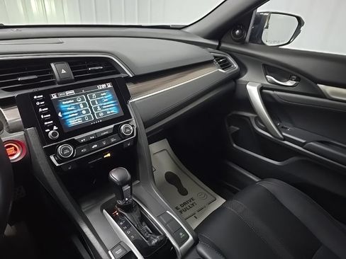 Used 2020 Honda Civic Touring image 26