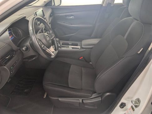 Used 2021 Nissan Sentra SV FWD image 7