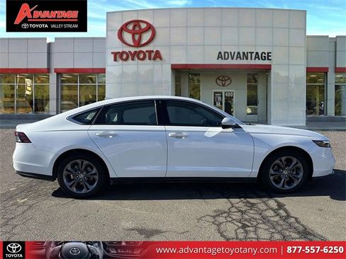 Used 2023 Honda Accord EX image 5