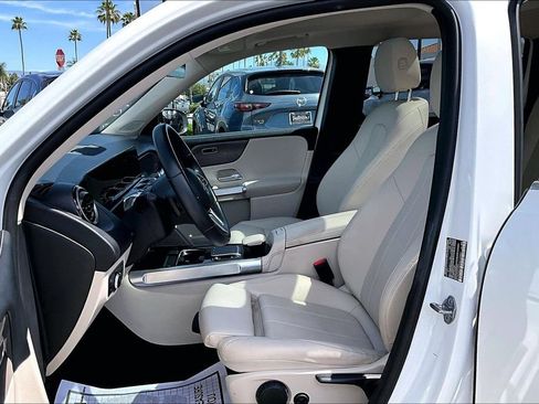 Used 2022 Mercedes-Benz GLB 250 image 14