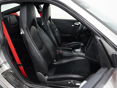 Used 2012 Porsche 911 Carrera 4 GTS image 30