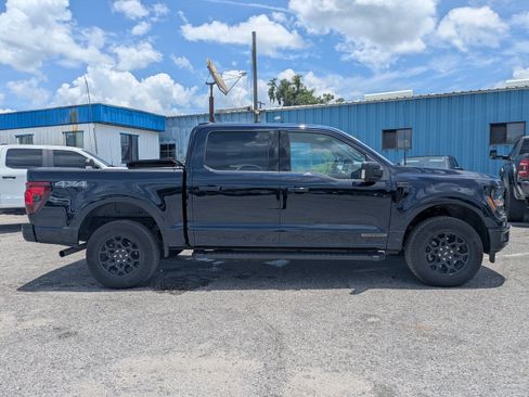 Used 2025 Ford F150 XLT w/ Equipment Group 302A MID AWD/4WD image 3