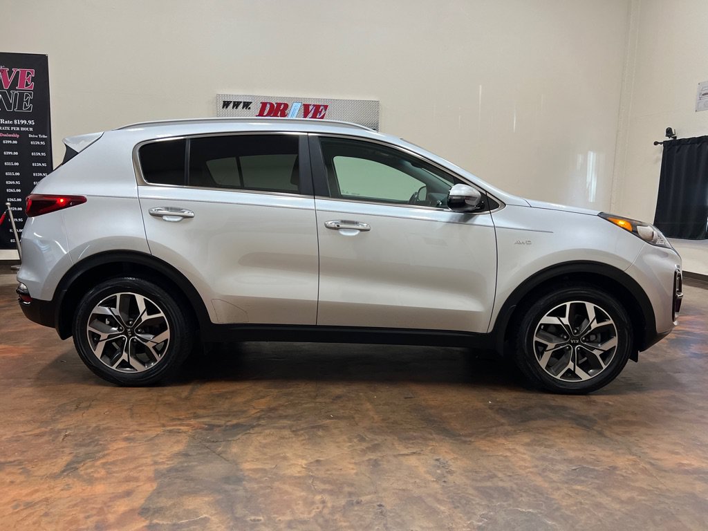 Used 2020 Kia Sportage EX AWD/4WD image 10