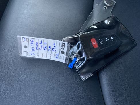 Used 2020 Toyota RAV4 Limited image 37