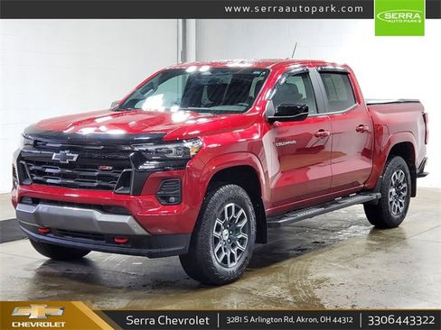 Certified 2024 Chevrolet Colorado Z71 w/ Z71 Convenience Package 2 image 1