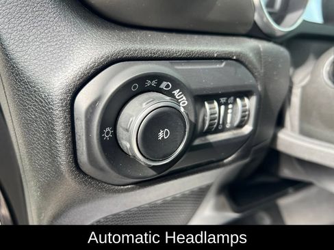Used 2021 Jeep Wrangler Sport AWD/4WD image 27