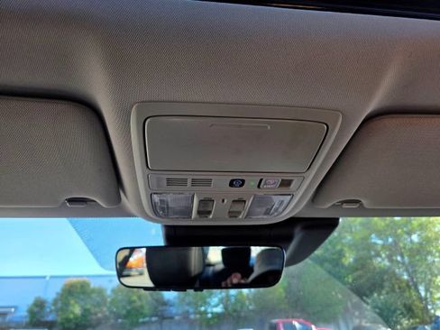 Used 2019 Honda Accord Touring image 28