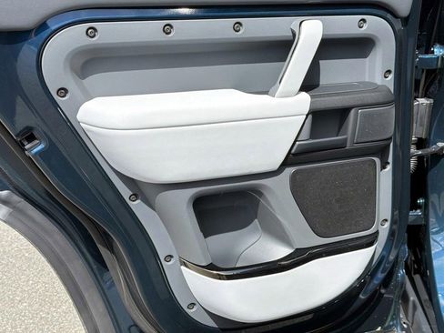 New 2026 Land Rover Defender 110 OCTA image 12