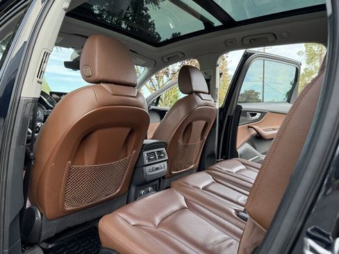Used 2018 Audi Q7 3.0T Premium Plus AWD/4WD image 23