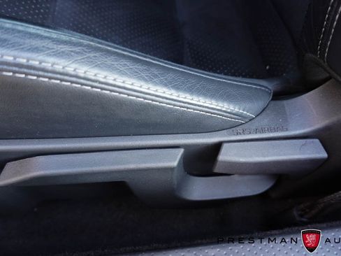 Used 2025 Toyota GR86 Premium image 24