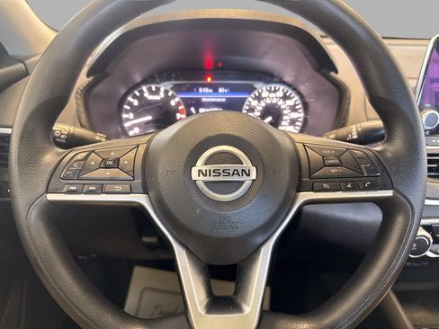 Used 2020 Nissan Altima 2.5 S AWD/4WD image 15