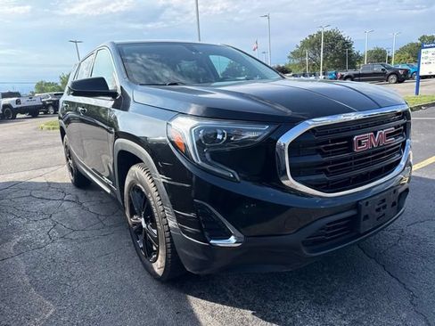 Used 2019 GMC Terrain SLE w/ LPO, Floor Liner Package FWD image 7