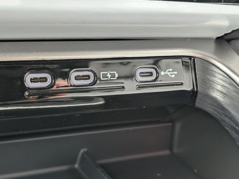 New 2026 Lexus TX 500h AWD image 25