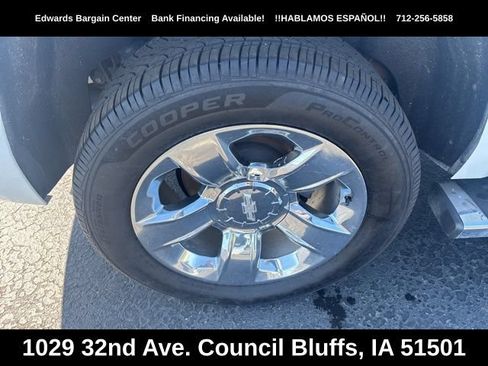 Used 2018 Chevrolet Tahoe LT w/ LT Signature Package AWD/4WD image 8