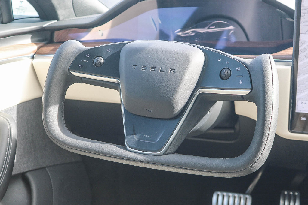 Used 2021 Tesla Model S Plaid AWD/4WD image 11