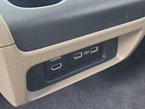 Certified 2024 Honda Odyssey Elite image 22