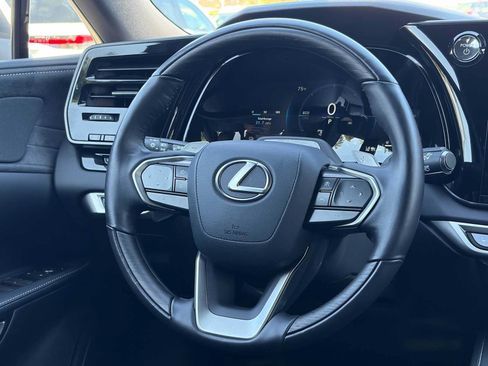 Used 2025 Lexus RX 450h AWD w/ Convenience Package image 14