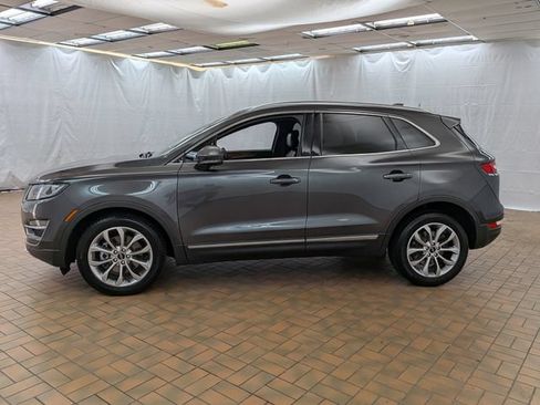 Used 2019 Lincoln MKC Select w/ Select Plus Package FWD image 4