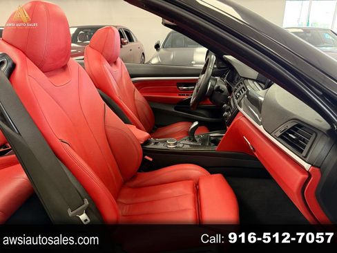 Used 2017 BMW 430i Convertible image 1