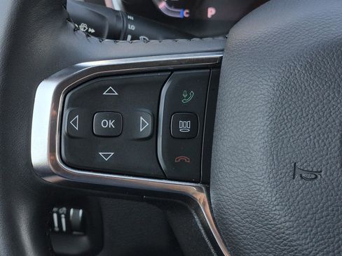 Used 2024 RAM 1500 Laramie AWD/4WD image 29