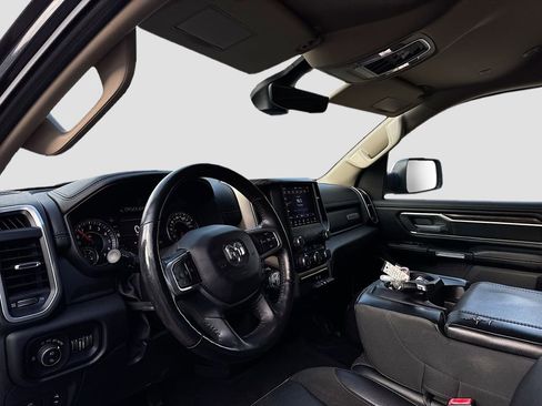 Used 2020 RAM 1500 Laramie AWD/4WD image 9