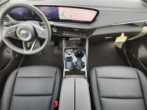 New 2025 Buick Envision Preferred image 2