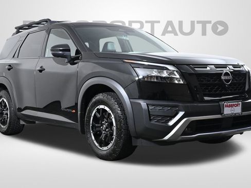 Certified 2024 Nissan Pathfinder Rock Creek image 4