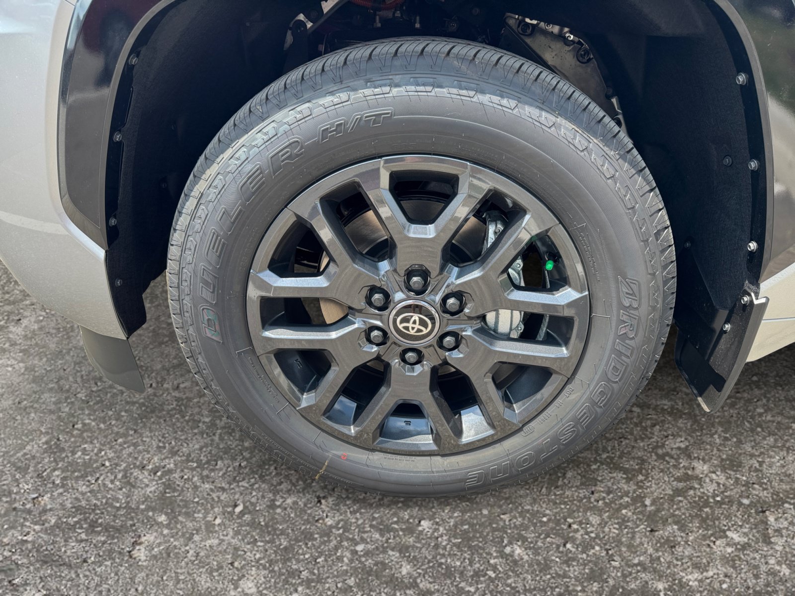 Used 2025 Toyota Sequoia Platinum AWD/4WD image 15